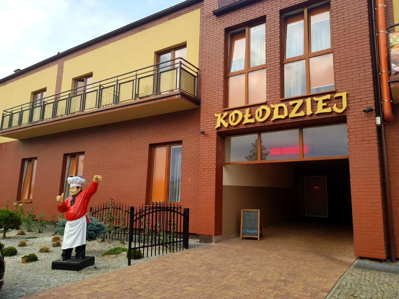Zajazd U Piasta Kolodzieja Kruszwica Eksteriør billede